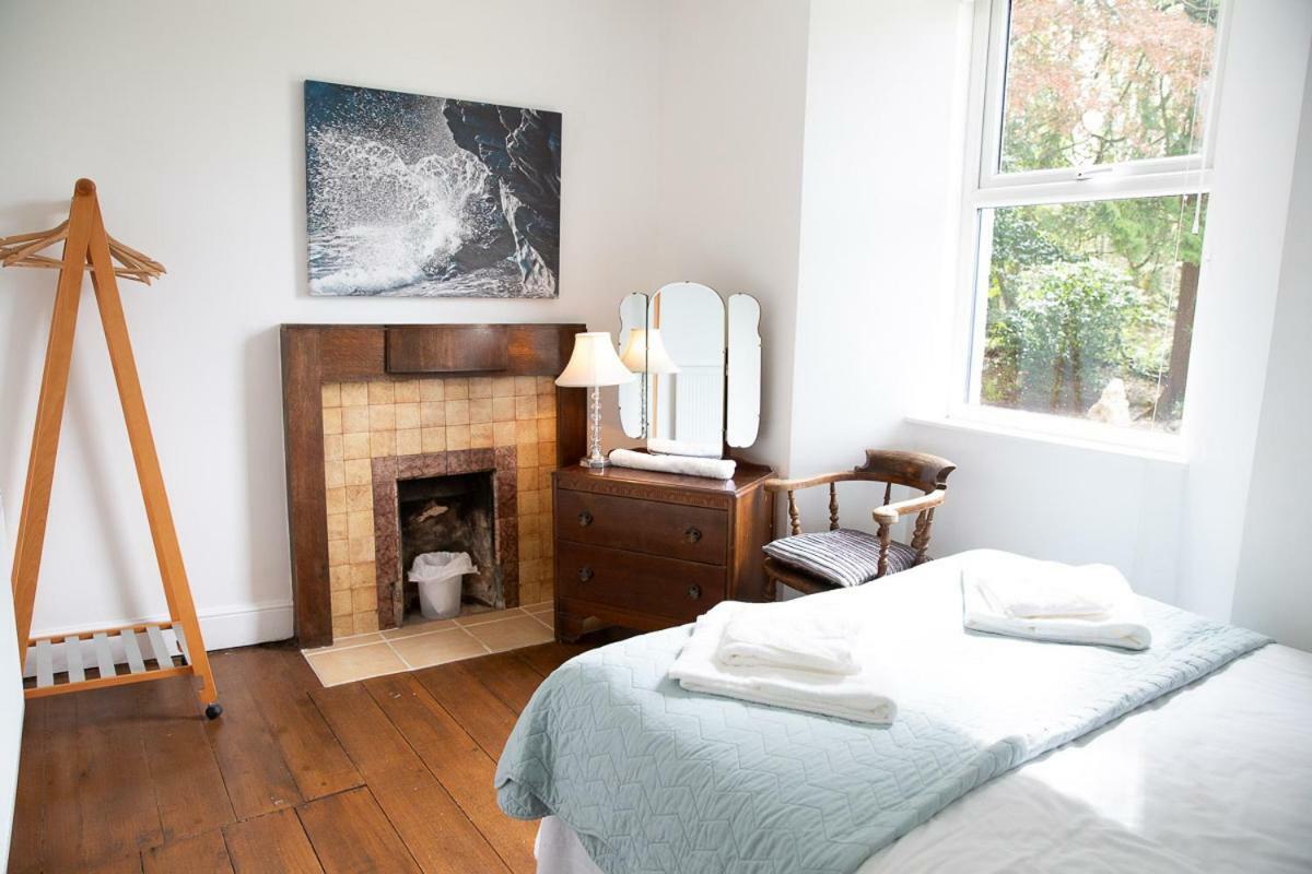 Knightor Manor Bed & Breakfast Penwithick Bagian luar foto